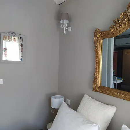 Rio Marin Gondola View & Patio Apartment Venice